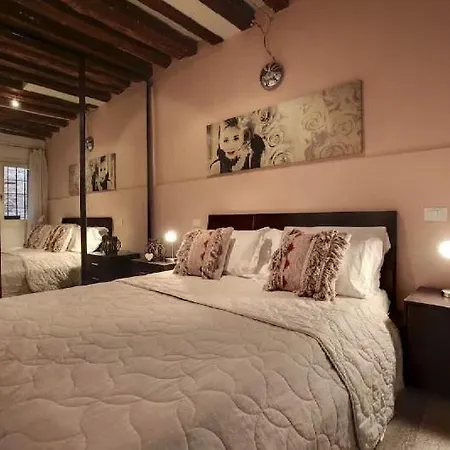 Wonderful Italy I Quattro Mori Apartment