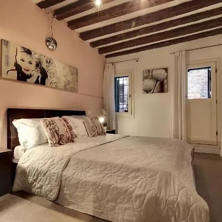 Wonderful Italy I Quattro Mori Apartment Venedig